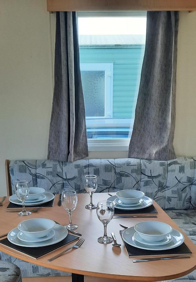 Masons By The Sea Heysham Static Caravan Sleeps 8 Pet Friendly エクステリア 写真